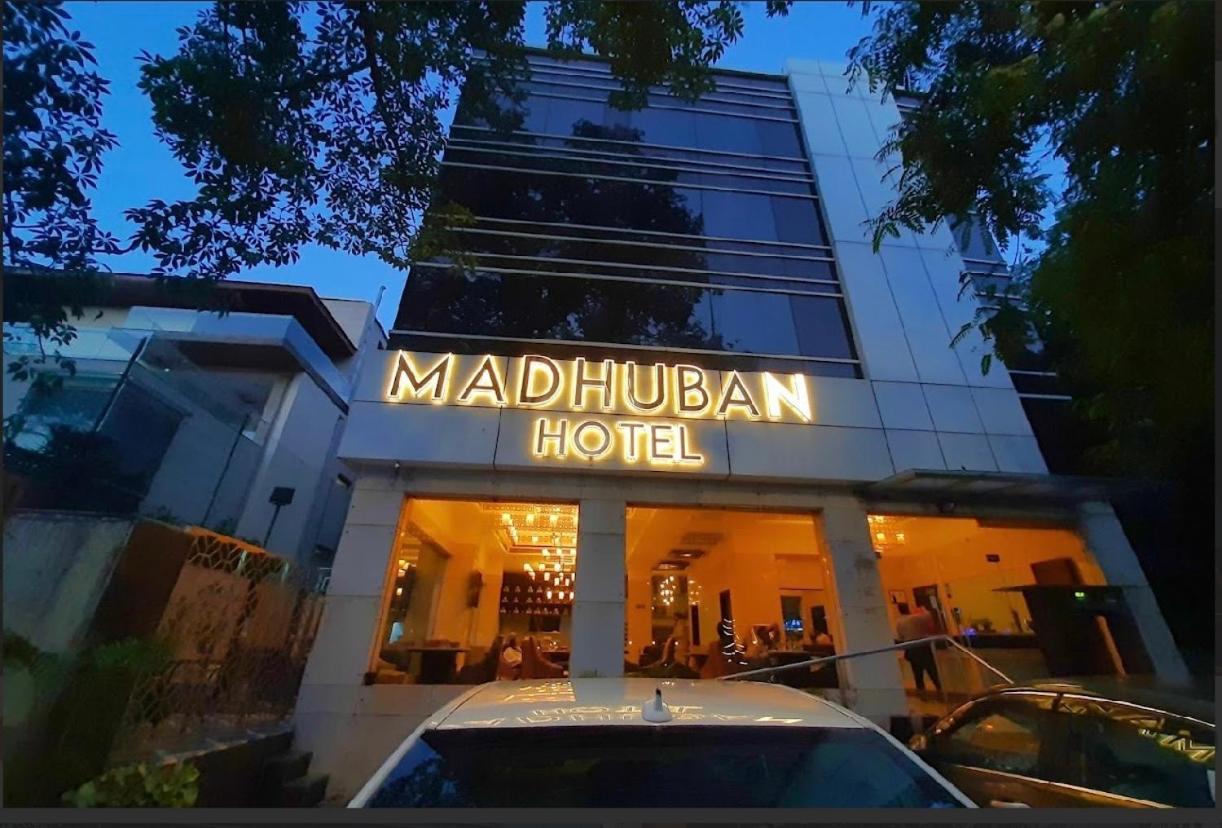 Madhuban Hotel , New delhi Buitenkant foto